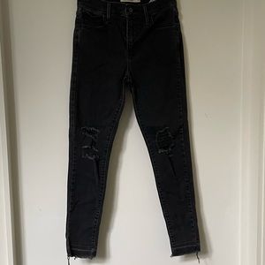 Levi’s super skinny jeans!
